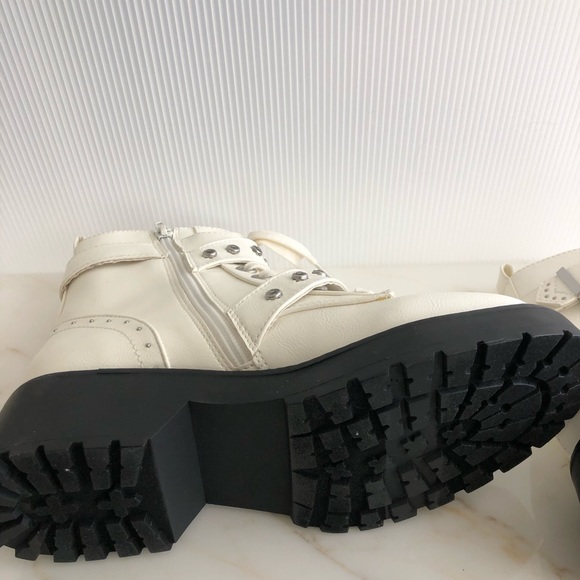 Nicole Miller White Buckle Studded Booties // NEW - Picture 5 of 6